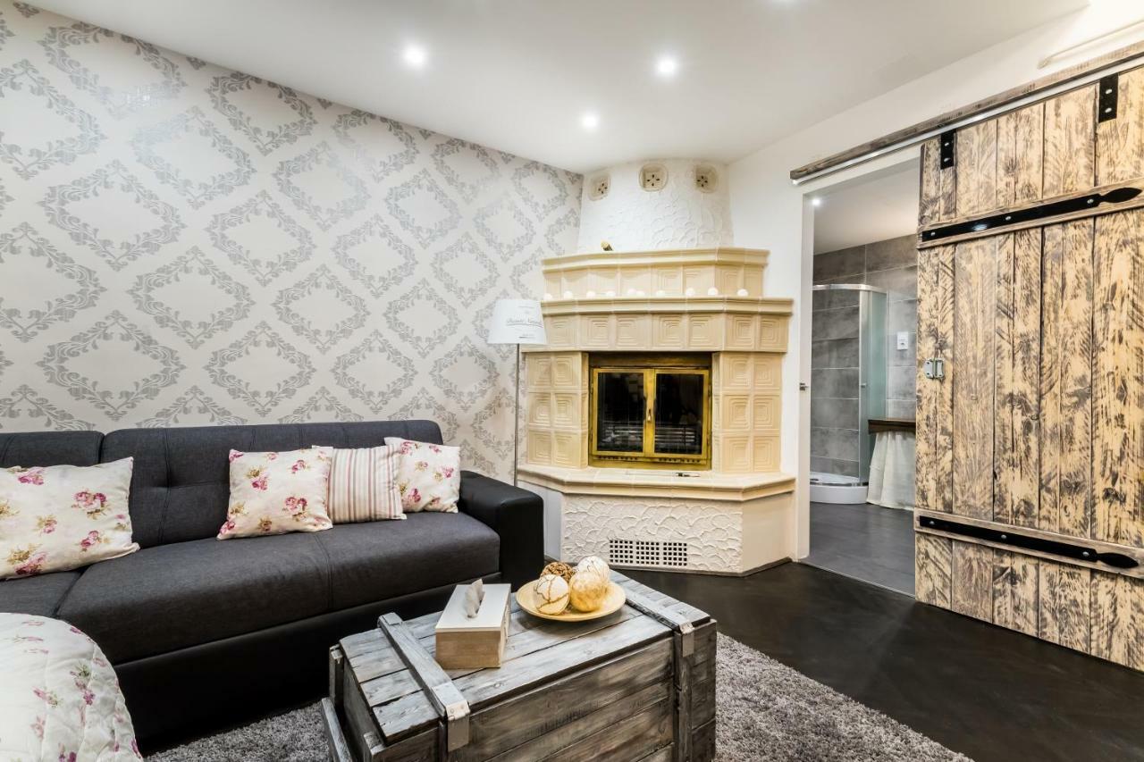 Bpr Vintage Garden Apartment With Terrace & Sauna Budapest Kültér fotó