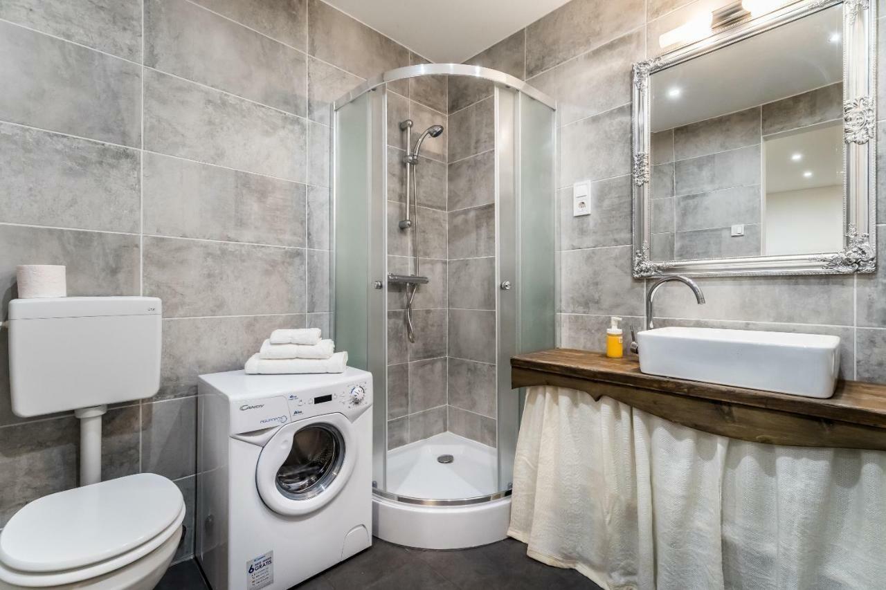 Bpr Vintage Garden Apartment With Terrace & Sauna Budapest Kültér fotó