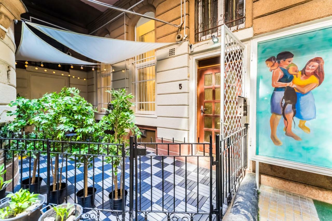 Bpr Vintage Garden Apartment With Terrace & Sauna Budapest Kültér fotó