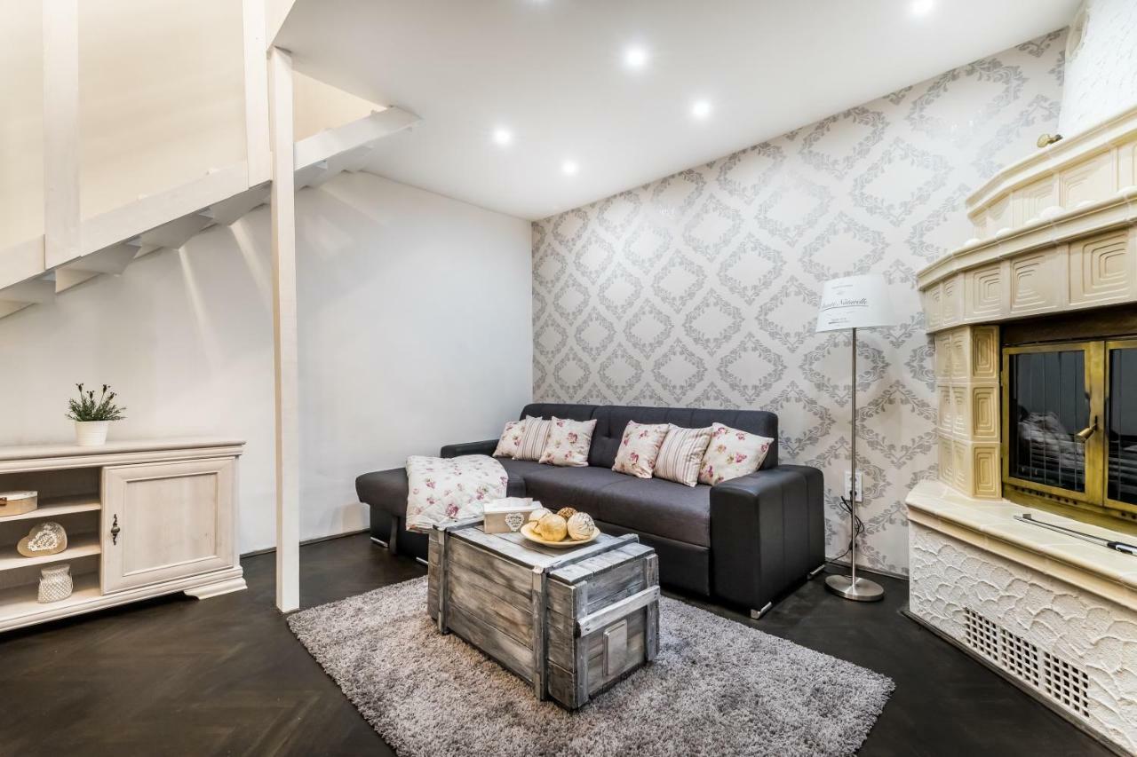 Bpr Vintage Garden Apartment With Terrace & Sauna Budapest Kültér fotó