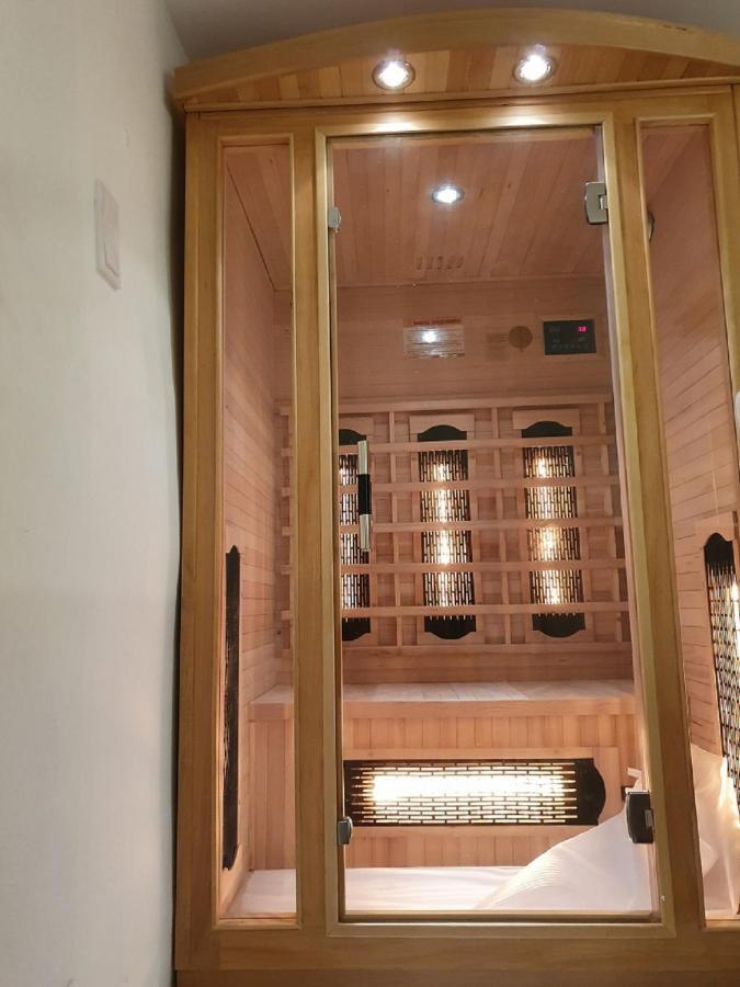 Bpr Vintage Garden Apartment With Terrace & Sauna Budapest Kültér fotó